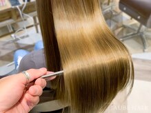   AUBE HAIR  GROUP 全世界350店舗の実績【お客様が気軽に通えるサロン】として心よりお待ちしております♪