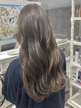 クレビア 名古屋(CreBiA) 透明感カラー Olive beige