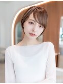 20代30代大人かわいい丸みショート斜めバングイメチェン