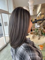 ユラギフロムユイマァル 水島店(YURAGI from YUIMARL)&nbsp;バレイヤージュ×グレー