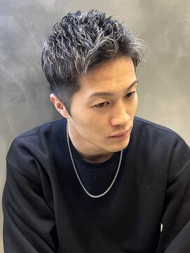 ノイセル(Noisyle) ☆ホワイトメッシュ×アップバングショート