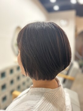 ラルゴ ヘアー(LARGO Hair) ミセスレイヤー　40代50代60代～