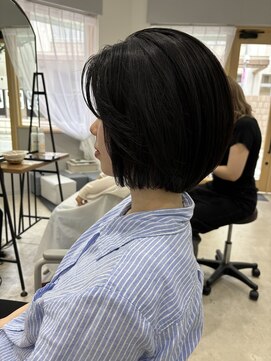 サンクチュアリ ウィズエデン 京橋店(Sanctuary with eden) 丸みボブ