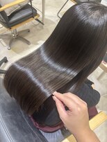 ジーナ 福岡天神(Zina) 艶髪/美髪/髪質改善【Zina福岡天神】