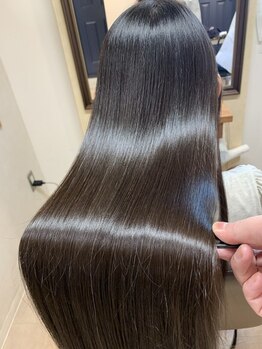 全席半個室　髪質改善＆トリートメント＆ヘッドスパtuuli神戸長田店【4月OPEN(予定)】の写真/オーダーメイドの髪質改善サロン◇当店自慢のアルカリ酸熱で艶髪へ導きます【髪質改善/縮毛矯正】