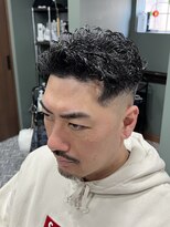 スタンドバーバー 柏(STAND BARBER)&nbsp;刈り上げセンターパート/波巻きツイストスパイラル/柏/柏駅