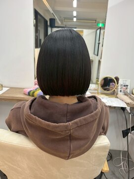 ヘアーアートシフォン 池袋西口店(Hair art chiffon) ナチュラルショート/ミルクブラウン/白髪ぼかし/縮毛矯正/池袋