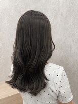 トッカ 茨木(tocca)&nbsp;赤みを消す透明感ダークグレージュ☆