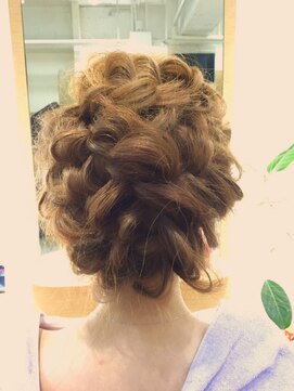 エル(EL) モコモコアップ