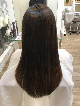 リゾーム デ リアン(Rhizome des liens) 匠の黄金髪縮毛矯正