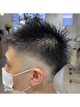 シュウ 安城店(Shu) スキンフェードカット