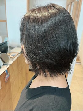 ネオリーブニコ 大井町店(Neolive Nico) ダークアッシュ くびれボブ 【韓国ボブ/地毛風カラー】