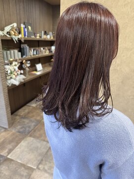 イロハ(iroh) ピンクカラー/ロングヘア/オッジィオット