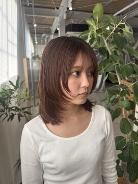 イロバイエンピー(iRo by enppy) ミディアムレイヤー スタイル