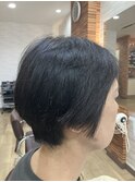 前下がりショートボブ