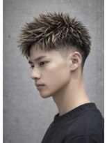 ゼロウーノ(ZER01)&nbsp;刈り上げ スイングバング 金メッシュ スパイキーショート