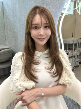 グロー オオミヤ アネックス 大宮(GLROW OMIYA ANNEX) ★レイヤーカット 赤み消しベージュ ブリーチなし