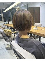 ルイス 宝塚(Luis)&nbsp;[mizuki]キャラメルハイライトの艶ボブ