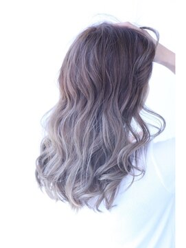 ヘアサロンエムフィス 池袋東口(HAIR SALON M Fe's) 透明感！！マットアッシュ☆