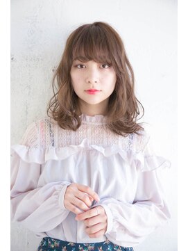 ルティア 池袋(Lutia) ミルキーベージュ