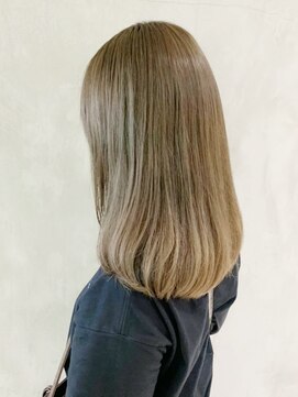 アイティー バイ アルバム 中野店(IT by ALBUM) アッシュグレージュ_オリーブカラーハイライトカラー_ba305821