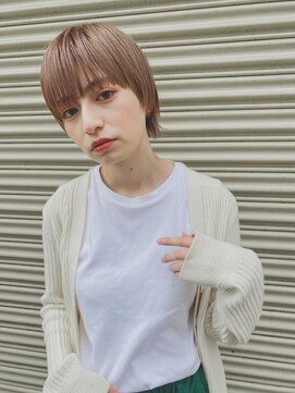 ユール(JUHL) マッシュショート｜ミルクティーベージュ｜透明感