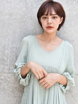 カンナ(Canna) エアリーミディ/ショートパーマ/黒髪/ホワイトアッシュ/TOKIO