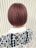 ショートボブ×チェリーブラウン