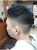 アップバングベリーショートスタイル(センターパート)新大塚