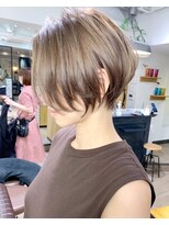 バンプ ギンザ(BUMP GINZA)&nbsp;30代、40代/丸みくびれショートボブ×白髪染めハイライト/大宮