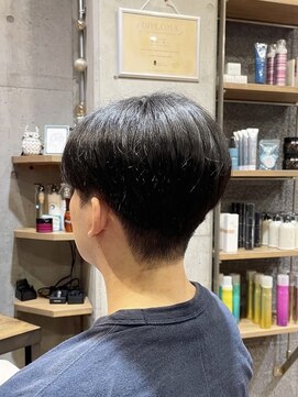 ラン(RUN) センターパートツーブロック