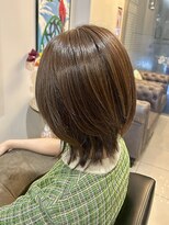 ノア(no_a) マロンベージュ×大人ショート