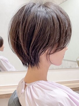 ヨリ サッポロ 札幌大通(yori SAPPORO) 似合わせカット30代40代50代ショートボブくびれレイヤーカット