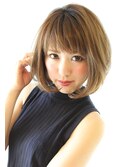 大人可愛いボブスタイル　ハイライト　20代30代40代