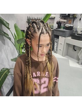 キッズダンスヘア