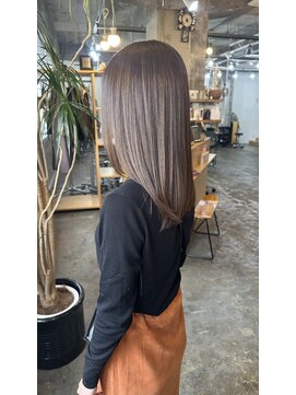 ロッソ(ROSSO) ロング/ストレート/グレージュ