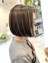 ノド(nodo.)&nbsp;グレージュのコントラストハイライト