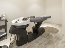 hair&relax salon UMIの雰囲気(フルフラットのシャンプー台完備◎)