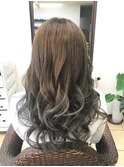 グレージュグラデーションカラー