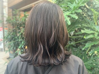 カルナヘアー(carna hair)の写真/ハイキャリアstylistが大人女性の願いに本気で向き合う◇一人ひとりに合わせた丁寧な施術＆ダメージケア