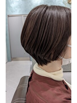 カシータフロル モゾワンダーシティ店(Casita flor) 大人可愛いショートはグレージュで艶っぽく上品に魅せて