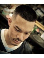 エーピーティートアウエスト(APT. TOR WEST)&nbsp;Buzz Skin fade