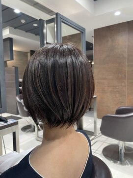 グロー(glow) 骨格補正似合わせカット×Ｎ．カラー