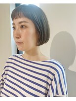 ソイル(soil) 透明感ミニボブ