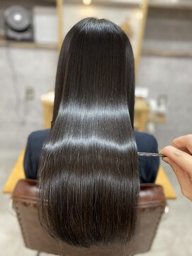 ナチュラル 岩切店(Natural) 魔法の縮毛矯正「ケアルーガ」