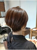 ショートボブ
