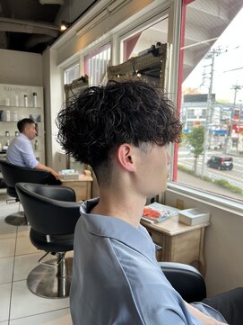 アイズ 海老名(AIZU) 波巻きスパイラルパーマ 波巻きパーマ スパイラルパーマ