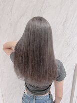 リー 京橋(Lee)&nbsp;店長今里☆黒染めをケアブリーチでグレーに☆