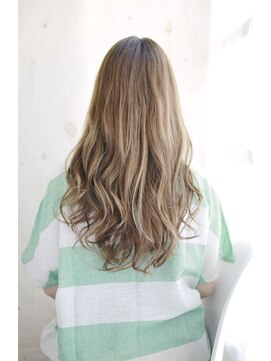 シュシュット(chouchoute) 韓国ボブレイヤーロンググレーベージュ黒髪質改善前髪パーマ/075