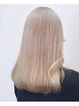 リノショアーズ 日本大通り店(RINOSHORES) 大人美人韓国風ロングレイヤーペールベージュミルクティー20代